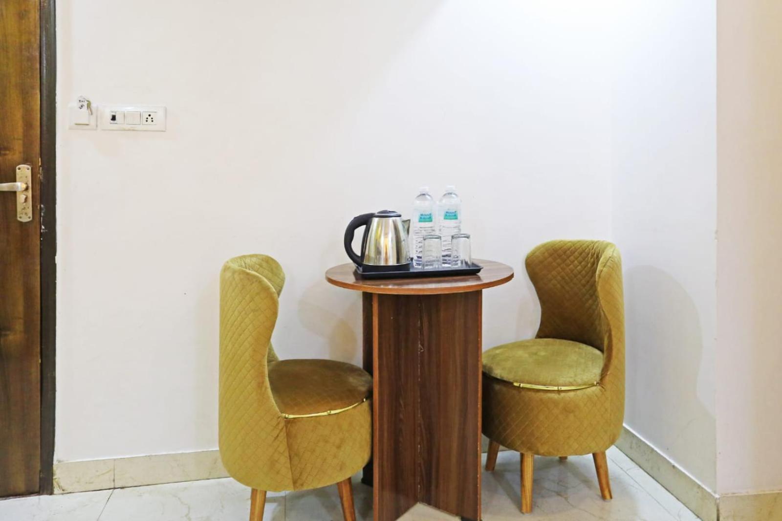 Hotel Broadway Near Delhi Airport New Delhi Extérieur photo